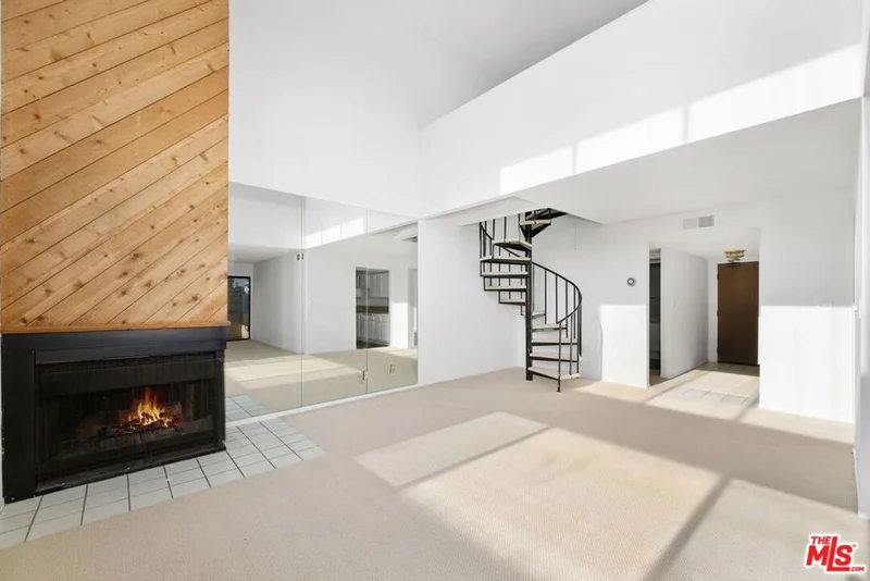 300 S Reno Street 304, Los Angeles, CA 90057