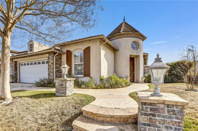 4326 Via Encanto, Newbury Park, CA 91320