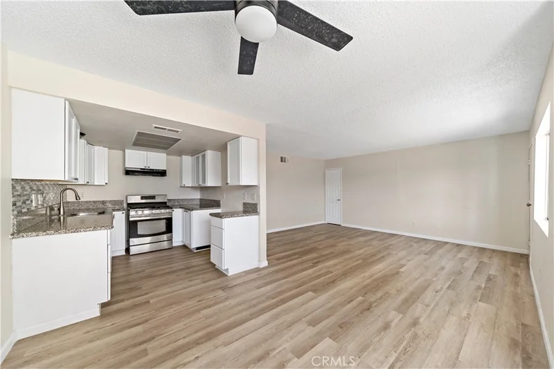 8998 Mango Ave C, Fontana, CA 92335