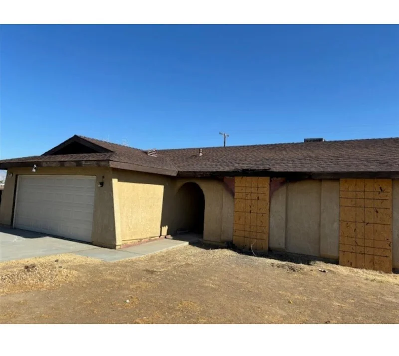 8871 Aspen Avenue, California City, CA 93505