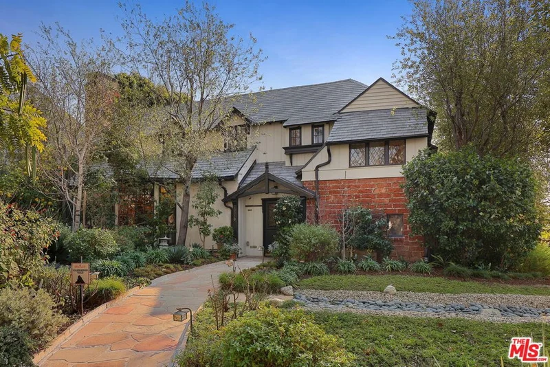 10380 Dunleer Drive, Los Angeles, CA 90064