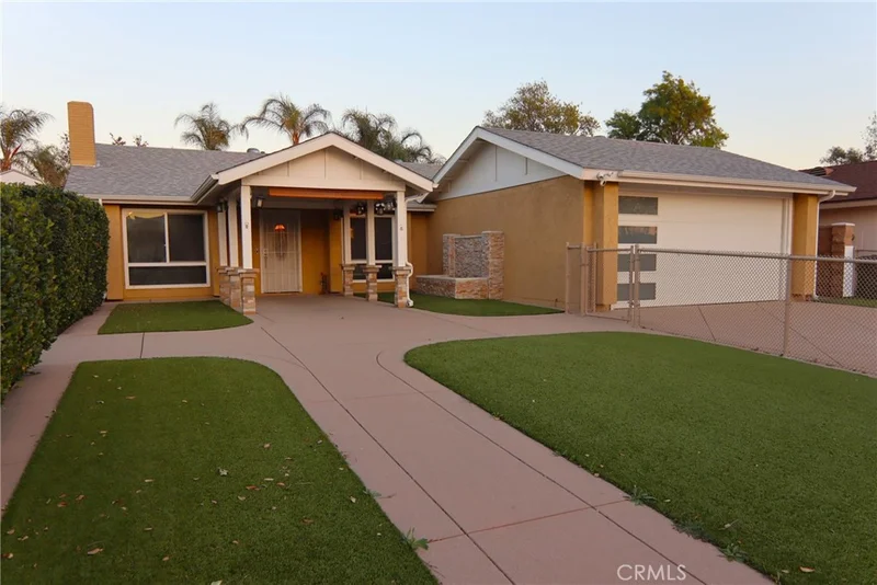 7749 Newport Court, Fontana, CA 92336
