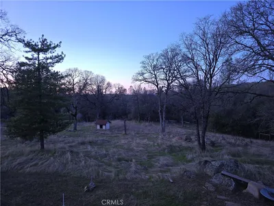 174 Hope Lane photo 2