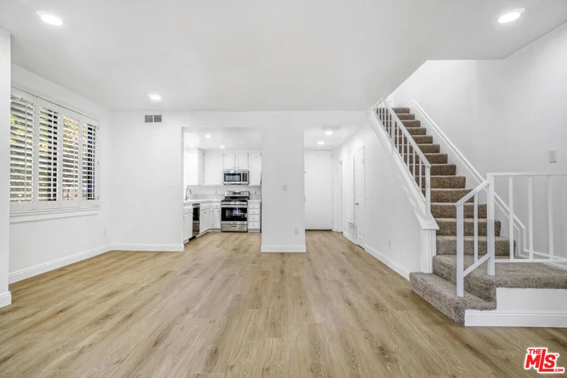 8711 Falmouth Avenue 114, Playa Del Rey, CA 90293