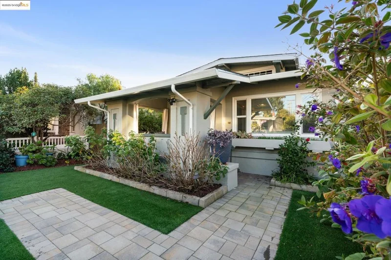 3000 Dohr St, Berkeley, CA 94702