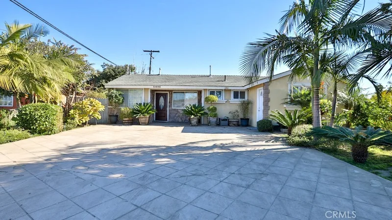 11692 Moen Street, Anaheim, CA 92804