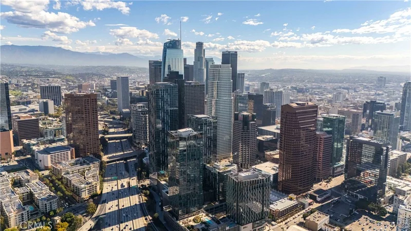 889 Francisco St 1502, Los Angeles, CA 90017