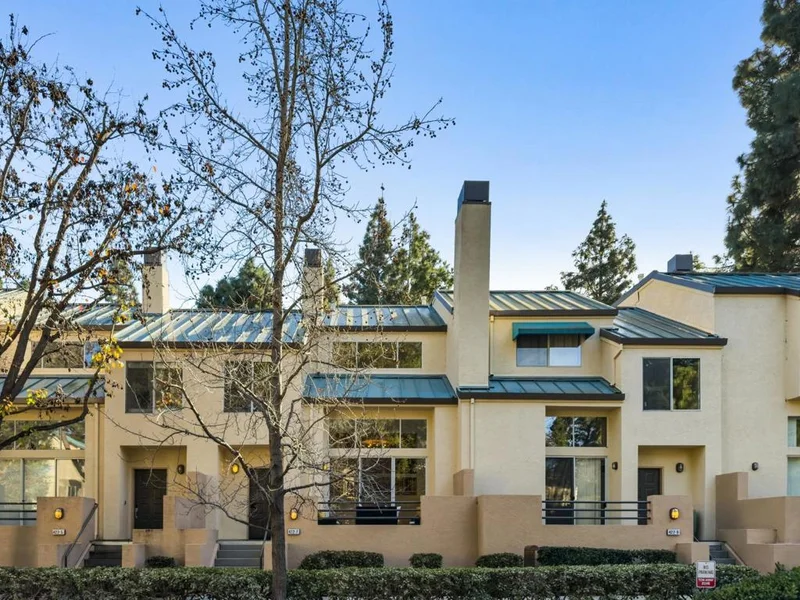 422 Galleria Drive 7, San Jose, CA 95134