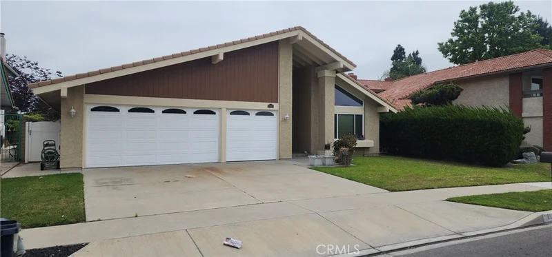 18922 Mount Cimarron Street, Fountain Valley, CA 92708