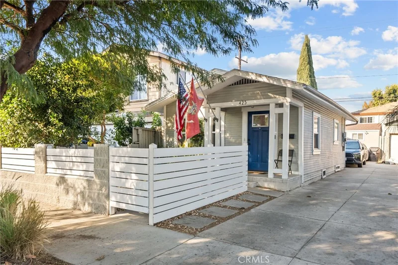 425 E Platt Street, Long Beach, CA 90805