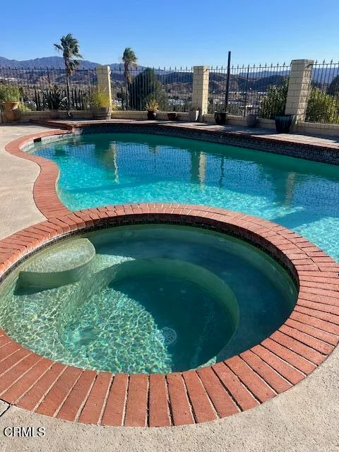 23054 La Granja Drive, Valencia, CA 91354