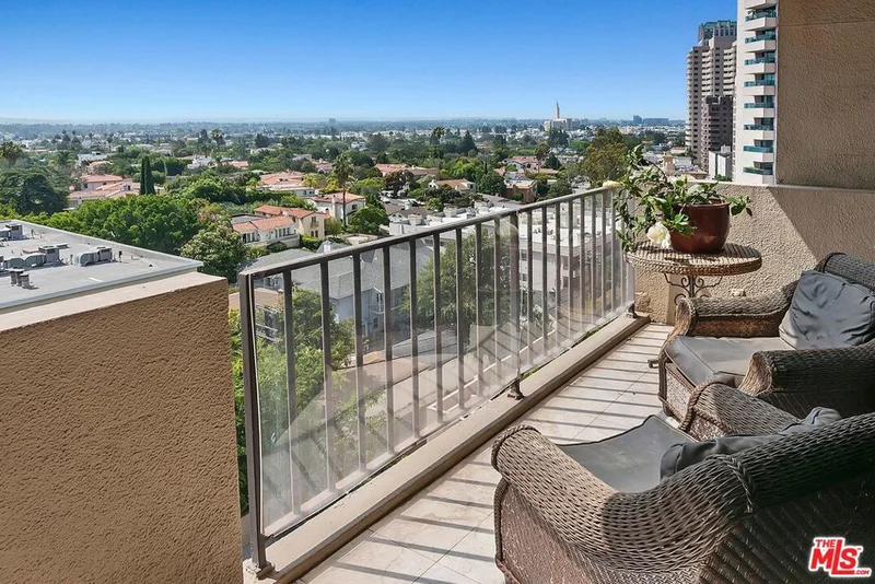 10450 Wilshire Boulevard 10H, Los Angeles, CA 90024