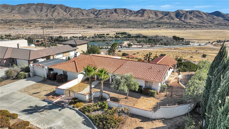 18619 Ranchero Road, Hesperia, CA 92345