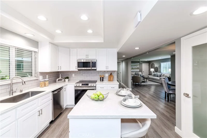 5510 Paseo Del Lago W 1C, Laguna Woods, CA 92637