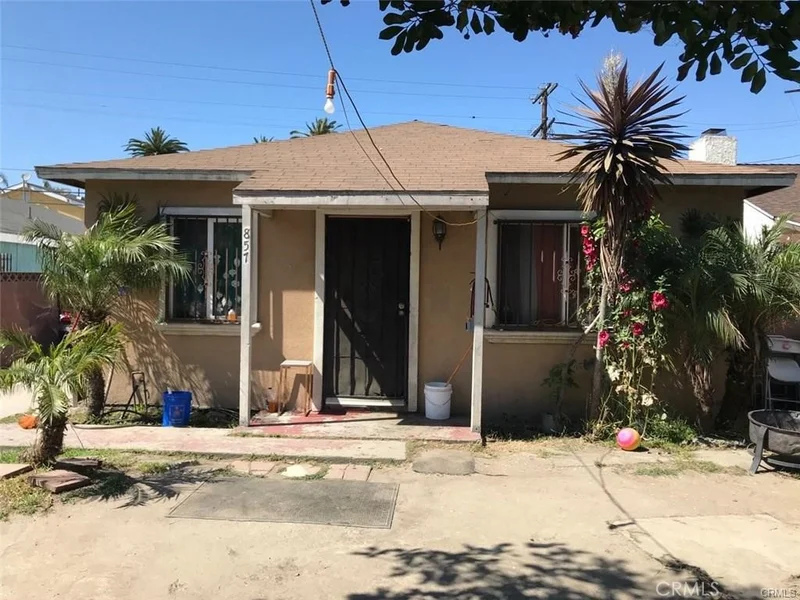 857 E 111th Place, Los Angeles, CA 90059