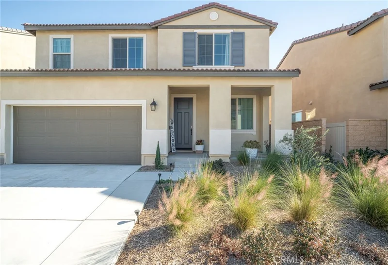 775 S Oakdale Avenue, Rialto, CA 92376
