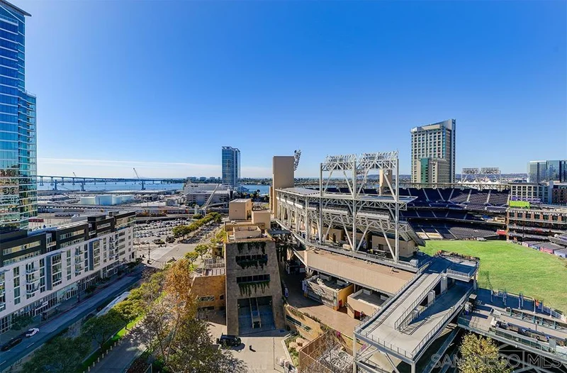 253 10th Ave 1406, San Diego, CA 92101