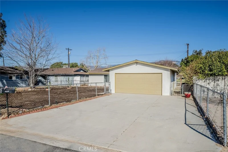 26882 Royce Lane, Highland, CA 92346