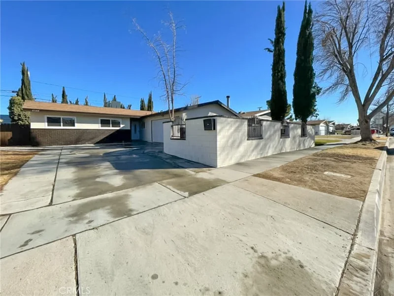 45348 17th Street W, Lancaster, CA 93534