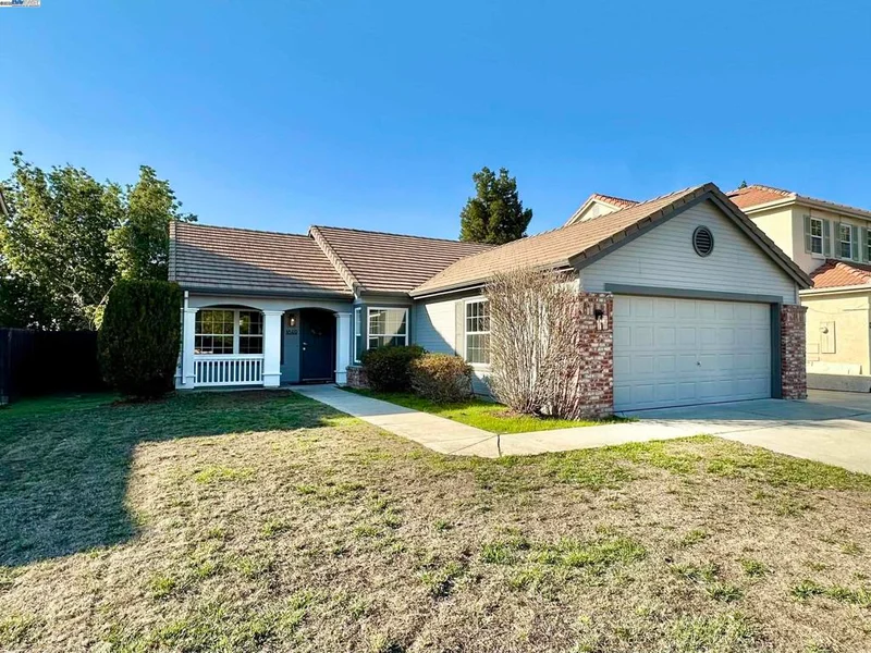 1849 Foothill Vista Dr, Tracy, CA 95377