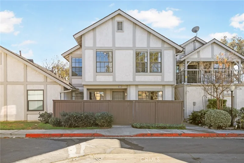 9068 Candlestick Lane 6, Cypress, CA 90630