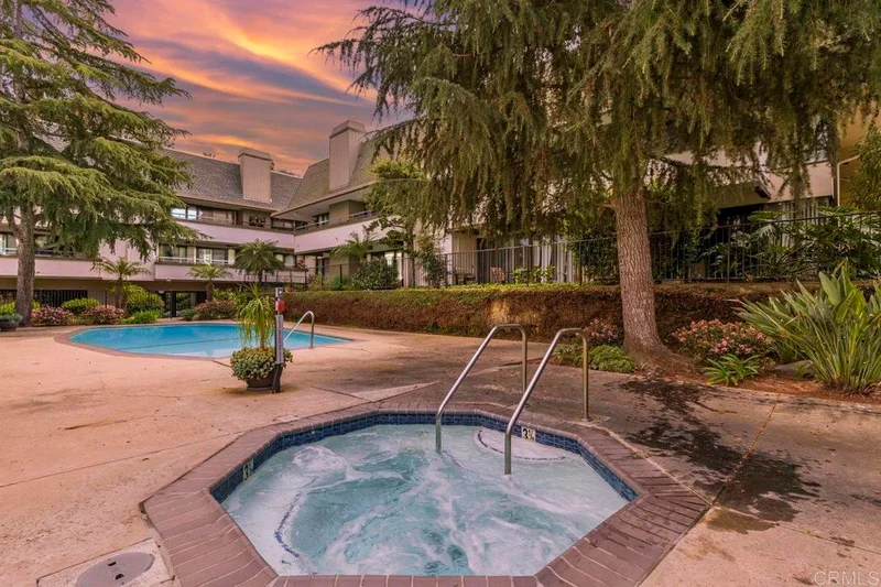 2533 Navarra Drive B1, Carlsbad, CA 92009