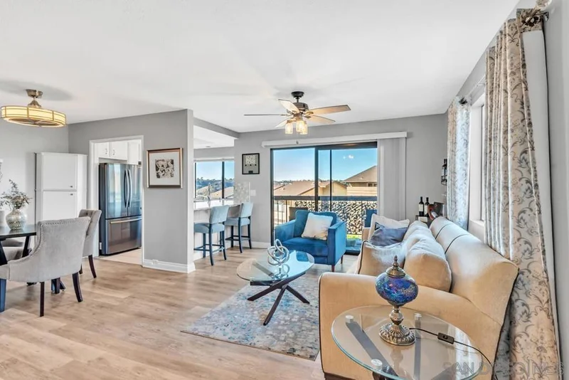5103 Fontaine St. 116, San Diego, CA 92120