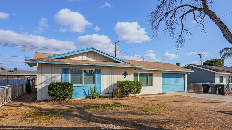 1168 S Gilbert Street, Hemet, CA 92543