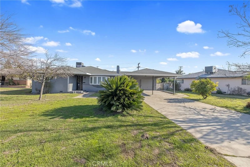 2246 N Jackson Avenue, Fresno, CA 93703