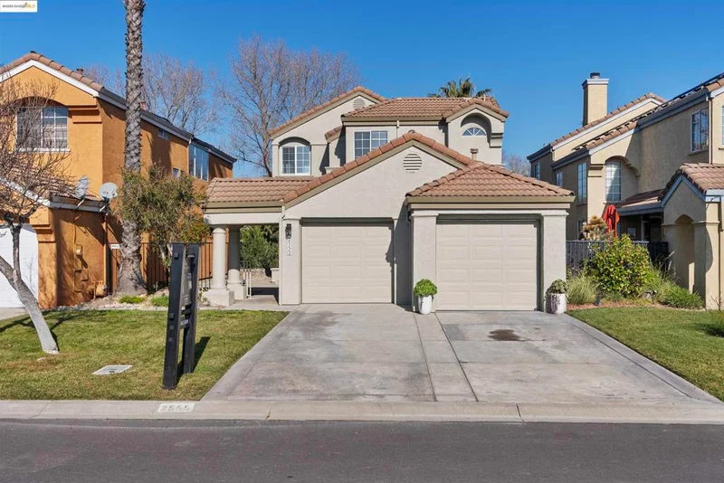 2555 Cherry Hills Dr, Discovery Bay, CA 94505