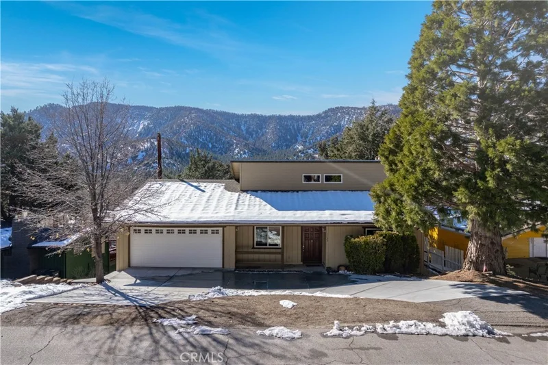 1135 Rivera Drive, Wrightwood, CA 92397