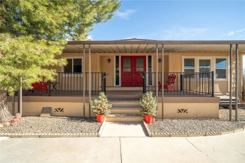 1161 W 7th Street, Perris, CA 92570