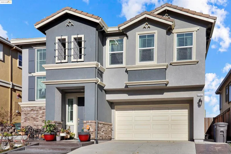 2721 Rio Seco Dr, Bay Point, CA 94565