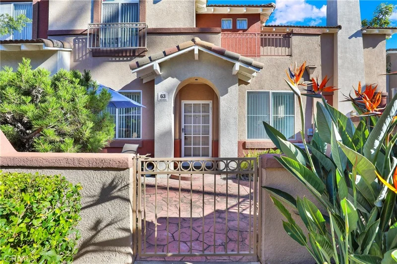 63 Santa Barbara Court, Lake Forest, CA 92610