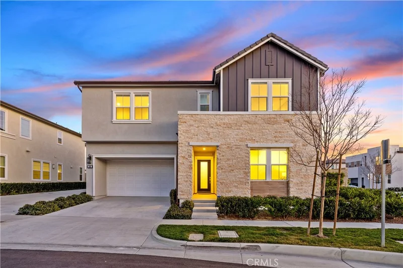 100 Edna Pkwy, Lake Forest, CA 92630