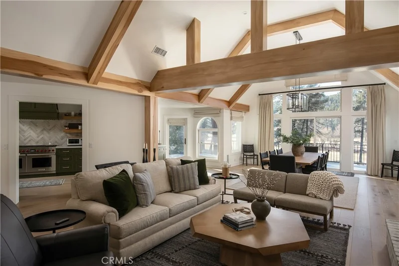 544 Golf Course Road, Lake Arrowhead, CA 92352