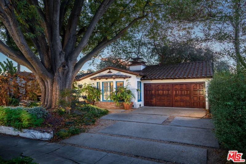 4243 Bakman Avenue, Studio City, CA 91602
