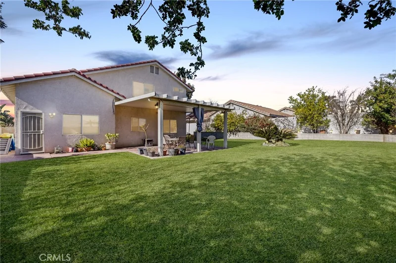 549 S Dallas Avenue, San Bernardino, CA 92410