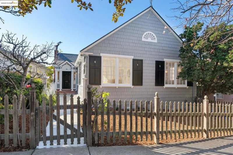 507 Mount St, Richmond, CA 94805