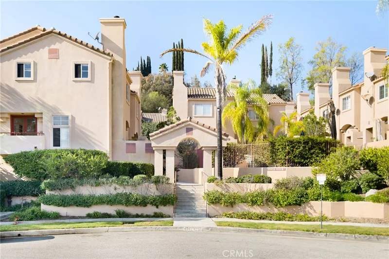 4347 Freedom Drive B, Calabasas, CA 91302