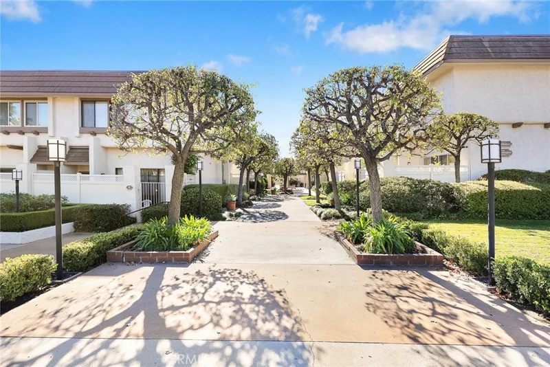 848 W Huntington Drive 38, Arcadia, CA 91007