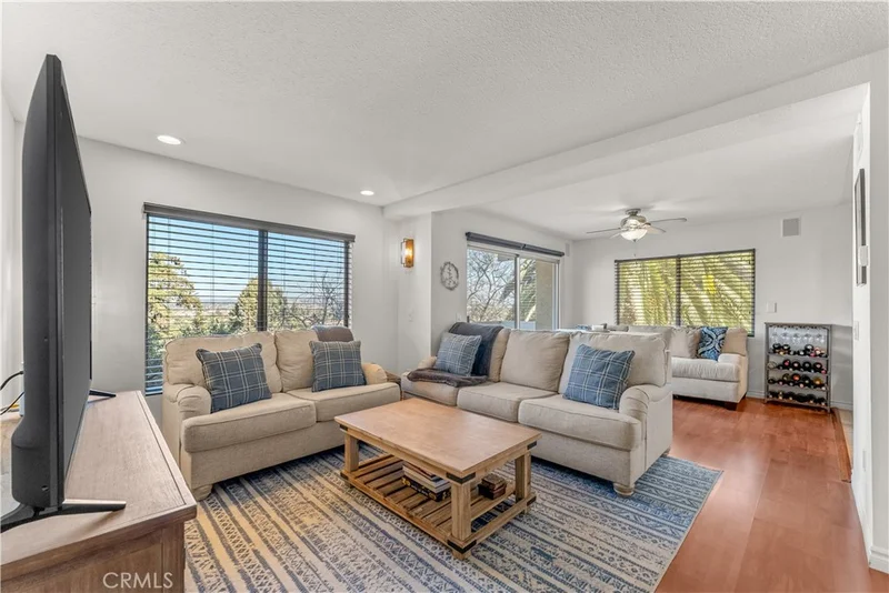 4262 Mesa Vista Way 7, Oceanside, CA 92057
