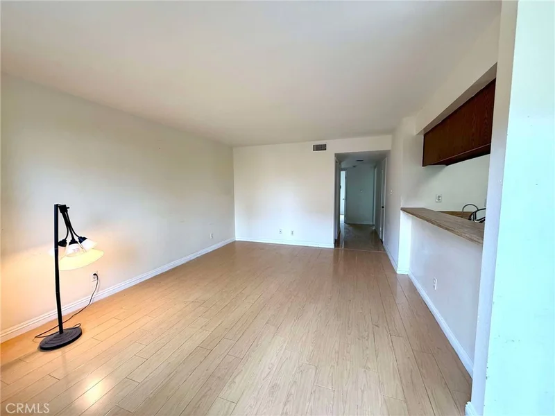 5484 Dobbs Street 138, Los Angeles, CA 90032