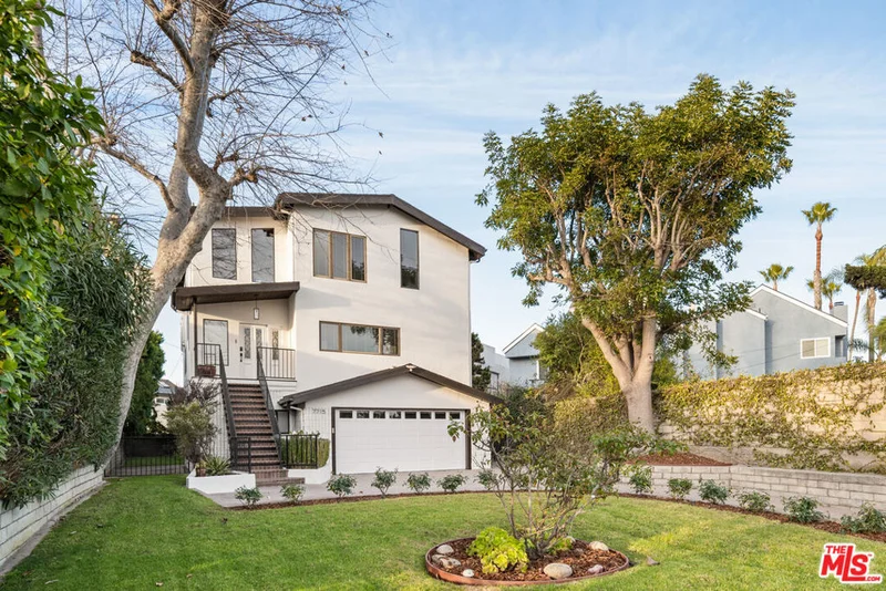 7715 W 80th Street, Playa Del Rey, CA 90293