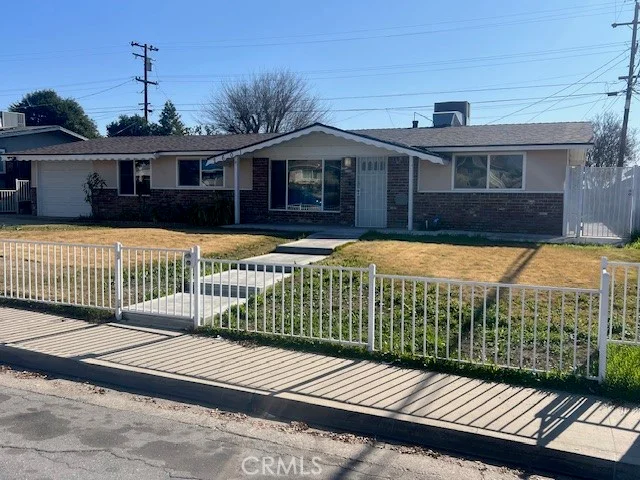 2601 Kaibab Avenue, Bakersfield, CA 93306