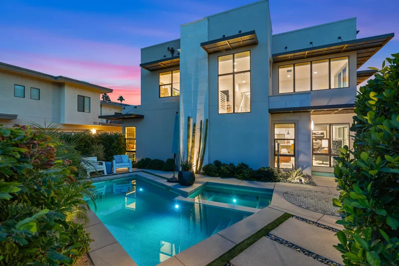 2737 Sunrise Sonata Lane, Palm Springs, CA 92262