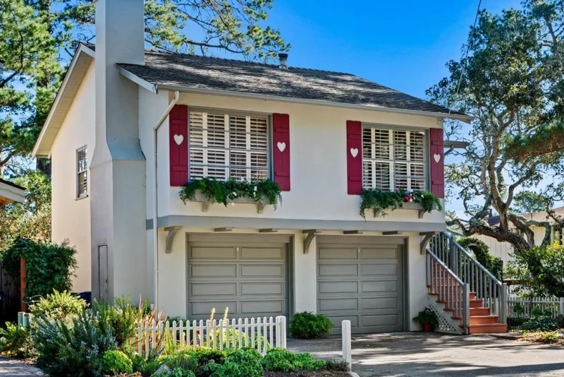 0 Mission 2 SE Of 9th Avenue, Carmel, CA 93921