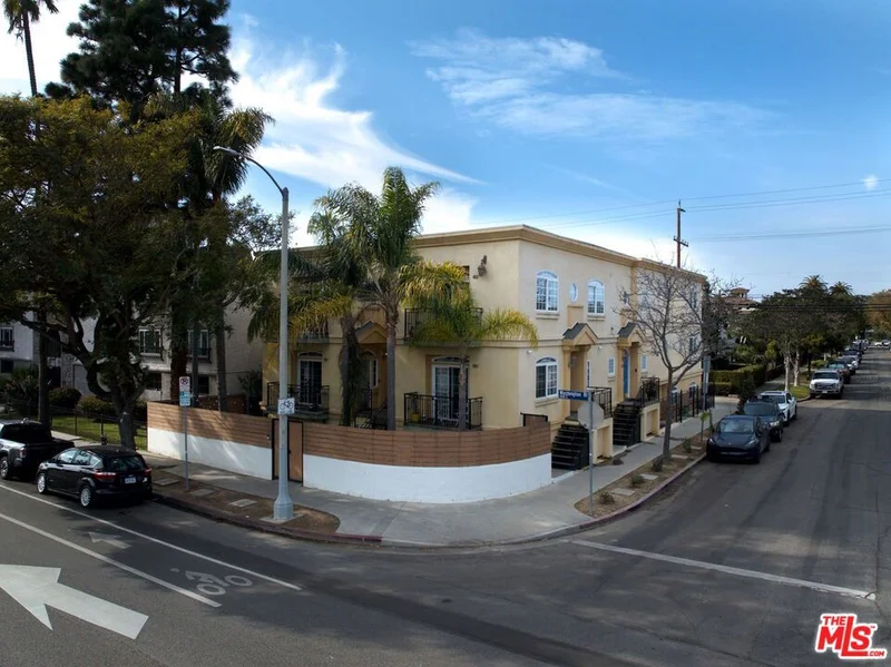 457 Washington Boulevard, Marina Del Rey, CA 90292