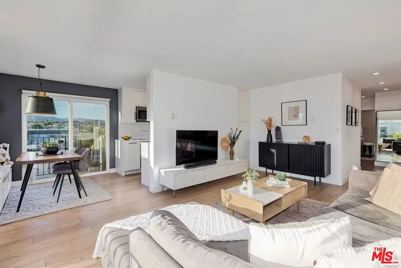 2308 Schader Drive 314, Santa Monica, CA 90404