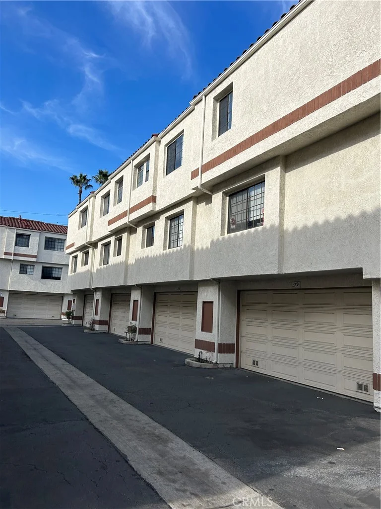 2971 Plaza Del Amo 278, Torrance, CA 90503